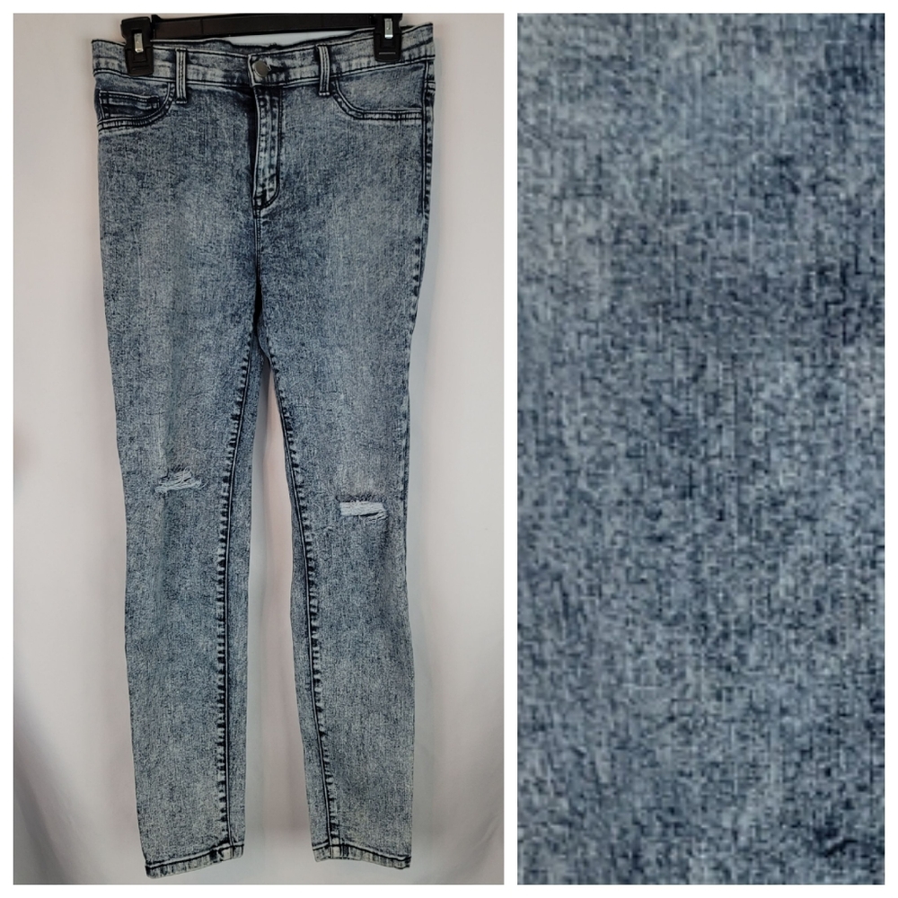 ❤ 3/$25 Forever 21 Jeans